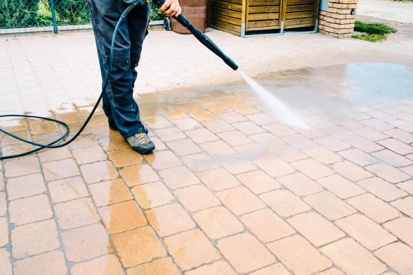 Pavement Staining in Lafayette